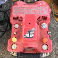 MAX エアーコンプレッサー AK-HL1030E